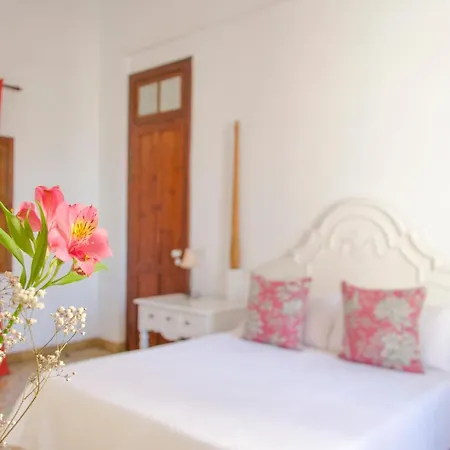 Rural Casona Santo Domingo 酒店 *